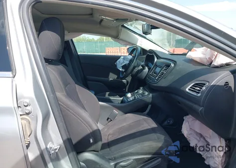 2015 Chrysler 200 Limited из США, поврежденный, VIN 1C3CCCAB9FN691275